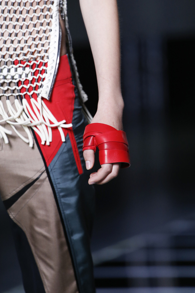 Модні браслети літо 2016:Louis Vitton