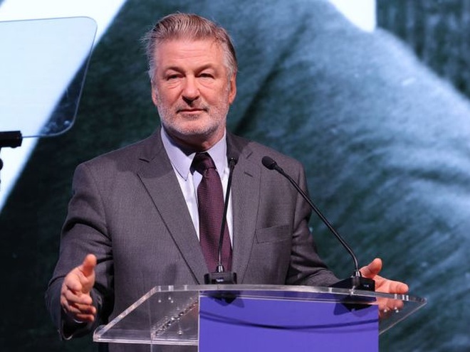 З Алека Болдуїна зняли одне із звинувачень у справі про вбивство українки Галини Гатчинс