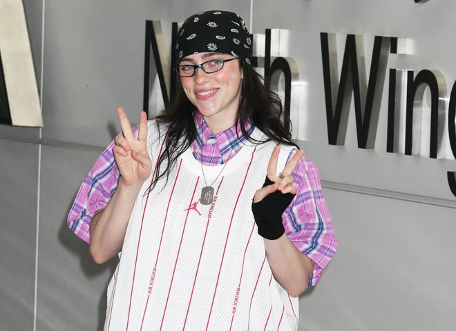 Біллі Айліш закрутила роман з актором фільму «Винні зірки»