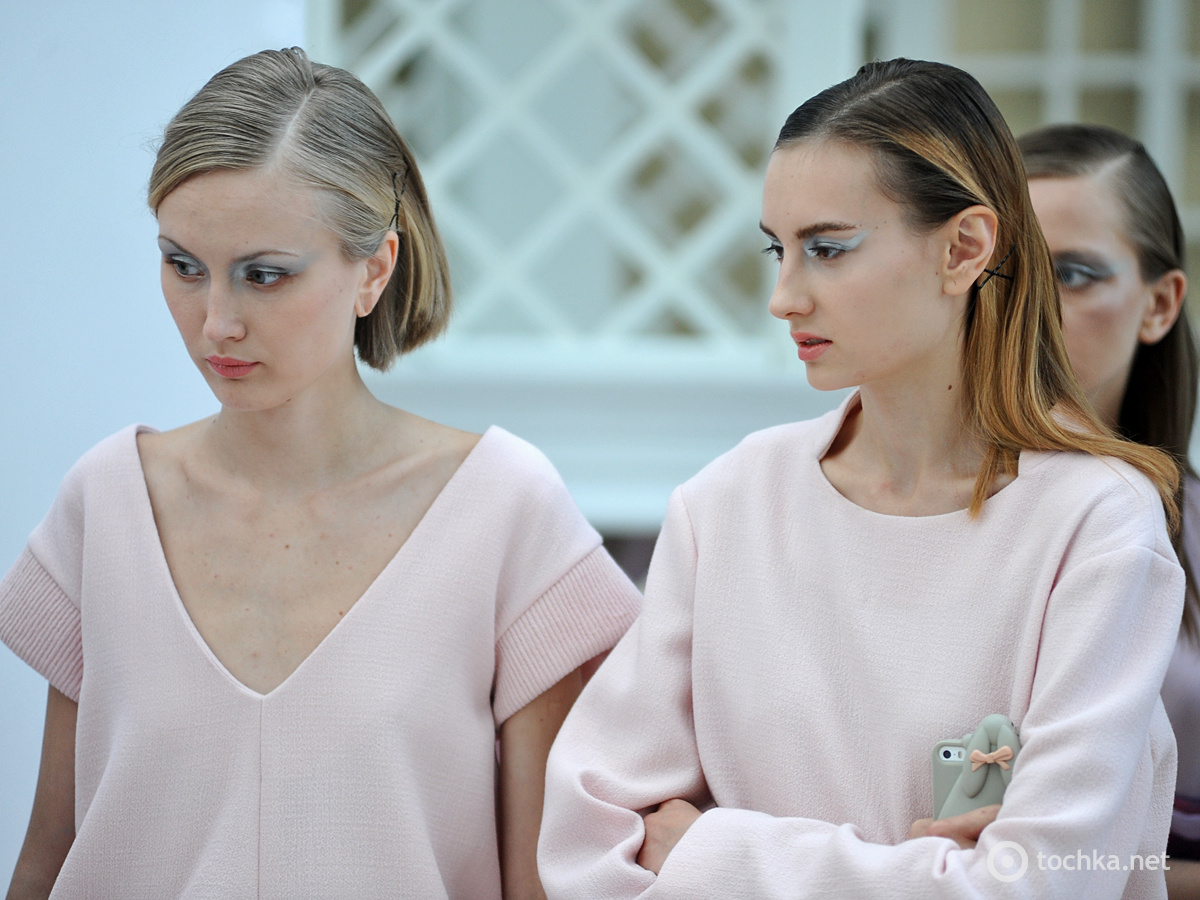 Бэкстейдж второго дня ОHFW