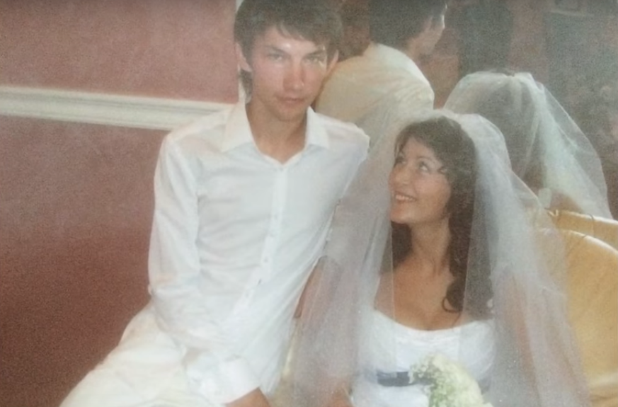 Кіріл Ємельянов з дружиною