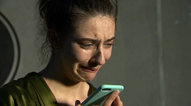 Учасниця ТМПУ розридалася на зйомці: "Мама ніколи не говорила мені "люблю"