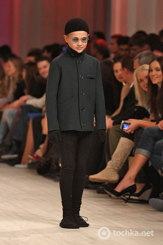 Показ ANISIMOV for 9,5