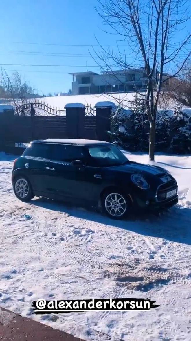 Автомобиль MARUV