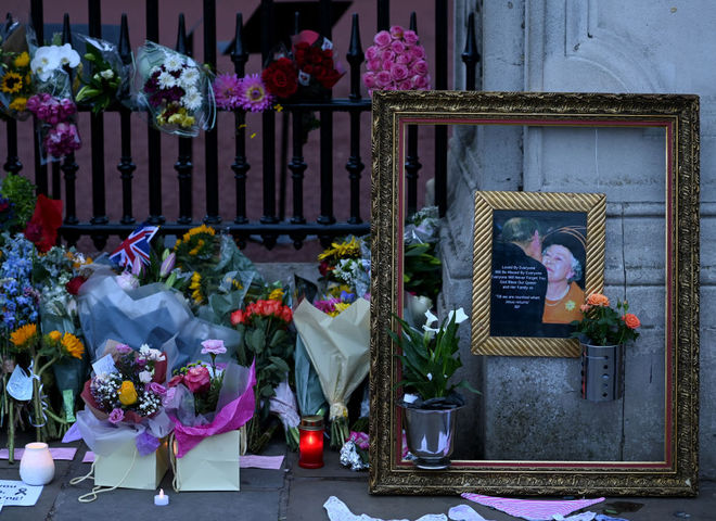 Королева Елизавета умерла 2022