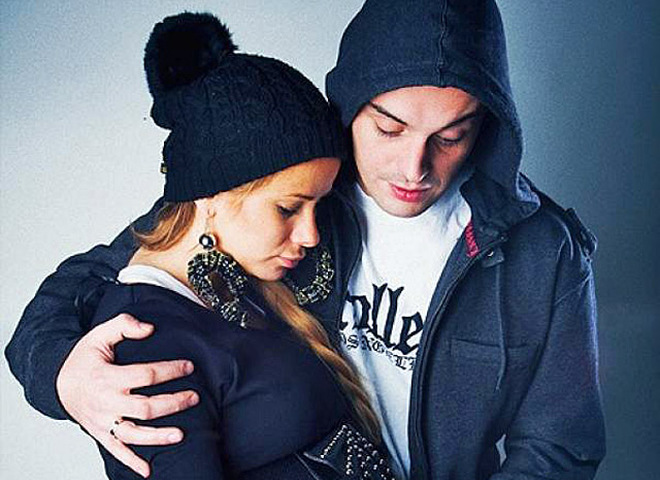 Айза Долматова і Гуф