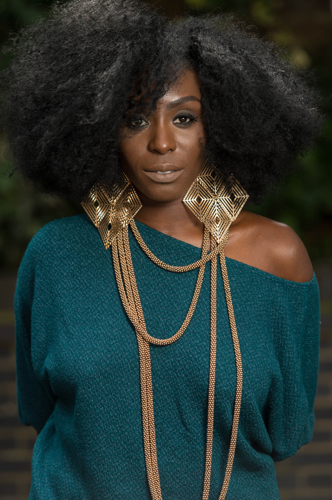 Массивные серьги