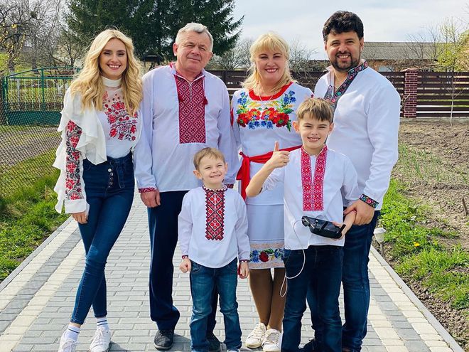 Ирина Федишин с семьей