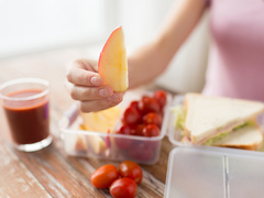 Прості хитрощі, які допоможуть тобі схуднути