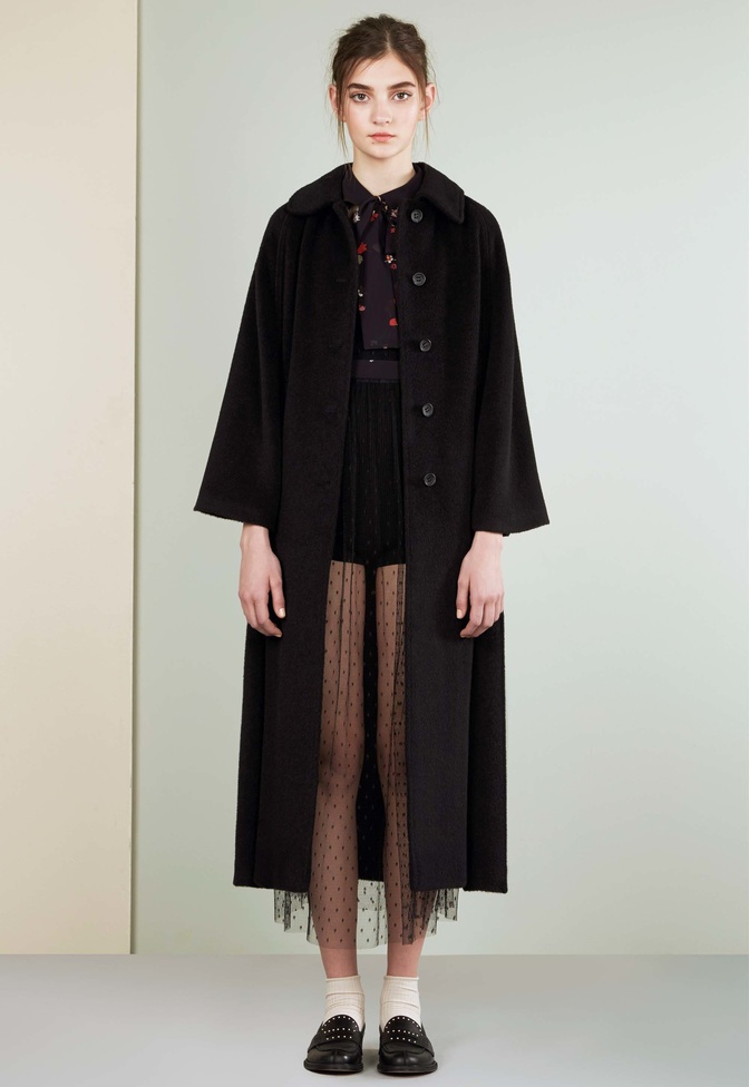 Юлия Ратнер стала лицом RED Valentino Resort 2017