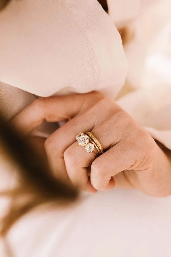 15 необычных помолвочных колец, которые покажут насколько уникальны ваши чувства