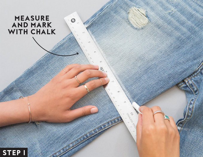 Как сделать шорты из старых джинсов (фото)