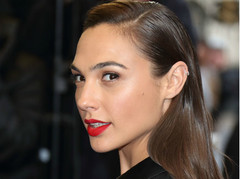 Який обрати: 10 трендових кольорів для твоєї зачіски