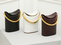 Stella McCartney Fall 2016 accessories