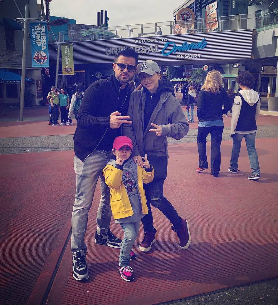 Лорак гатроли