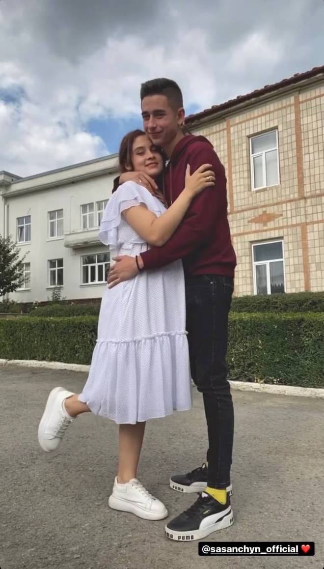 Роман Сасанчин з коханою Іванною