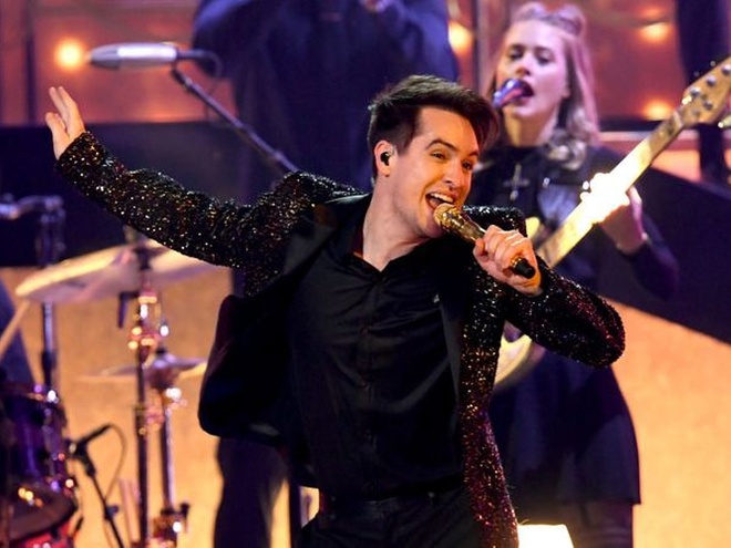 Відомий гурт Panic! At the Disco припинив існування