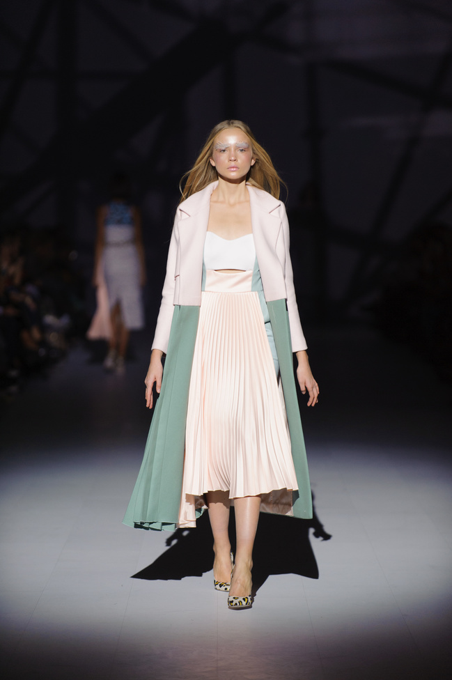 UFW SS 2017: коллекция THE COAT BY KATYA SILCHENKO