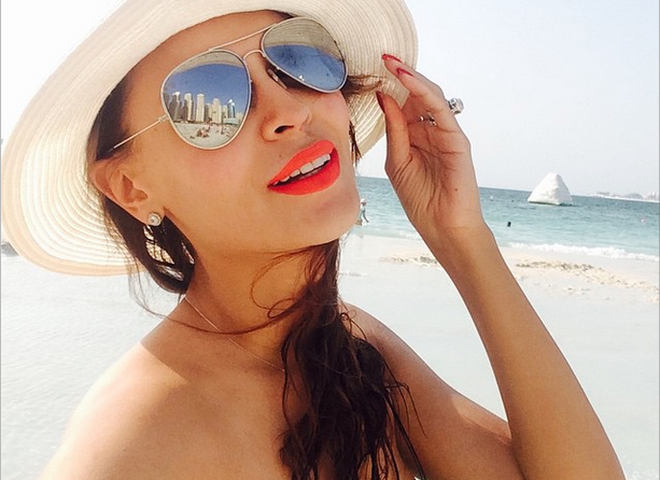 Анна Калашникова