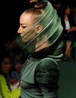 показ Jean Paul Gaultier 