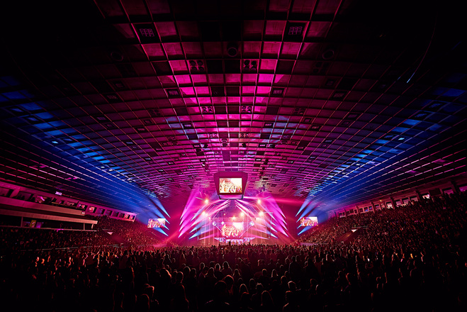 Оля Полякова и ее шоу "Королева ночи"