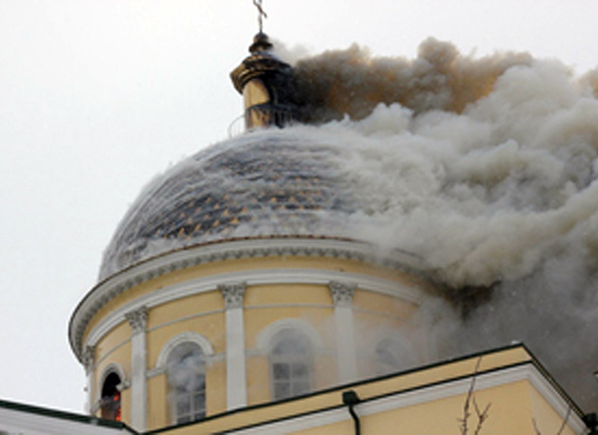 В Болграде горел соСгорел собор в Болграде бор