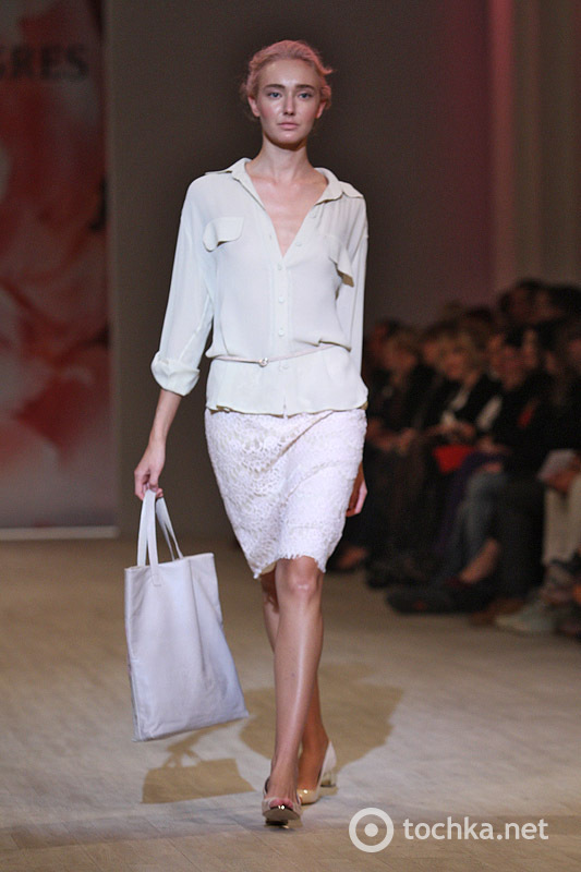 Показ VICTORIA GRES