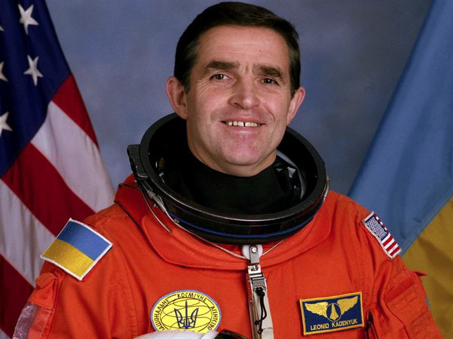 Леонид Каденюк