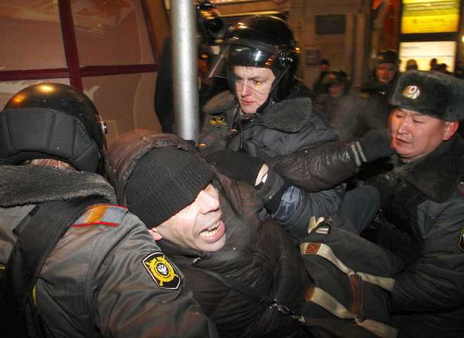 Протести в Москві та Петербурзі 31 грудня
