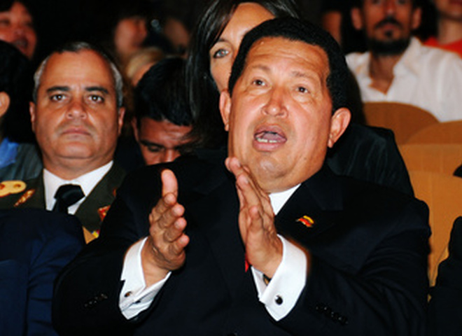 Уго Чавес, Оливер Стоун