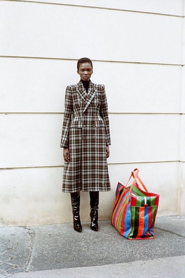 Balenciaga: рекламная кампания под руководством Демны Гвасалия