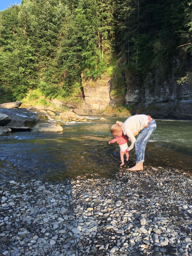 Тоня Матвиенко сделала Арсену Мирзояну эксклюзивный подарок