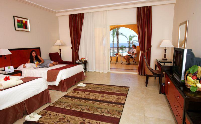 REHANA ROYAL BEACH RESORT & SPA 5*