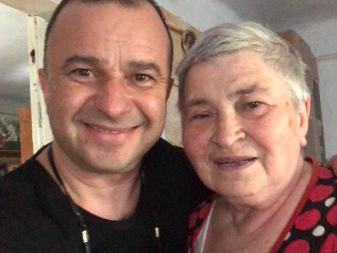 Виктор Павлик с мамой