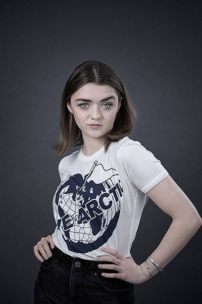 Кейт Мосс, Х'ю Грант та інші зірки приєдналися до благодійного fashion-проекту Вів'єн Вествуд