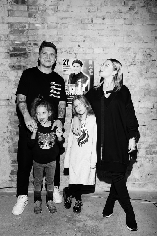 Вечеринка в честь дня рождения Анатолия Анатолича