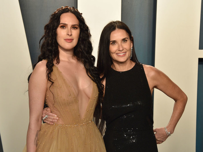 Демі Мур звернулася до старшої доньки в день її 35-річчя: «Тепер моя крихітка з власною дитиною»