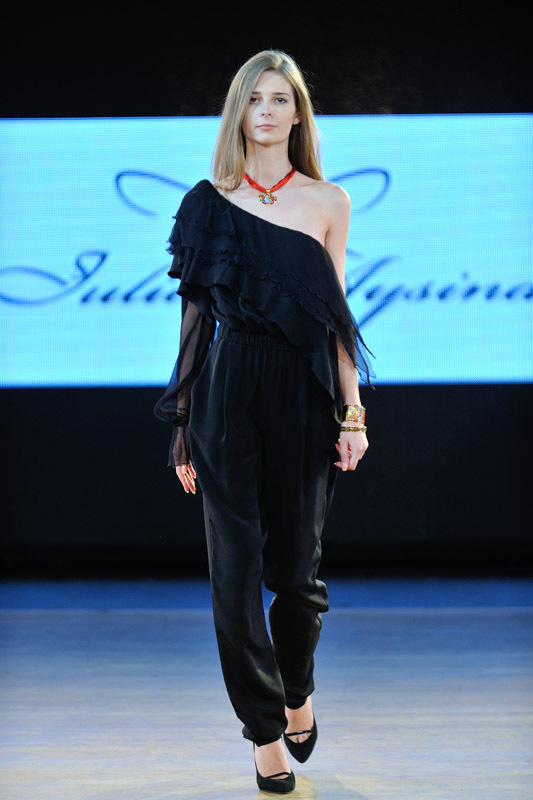 Odessa HOLIDAY FASHION WEEK: Julia AYSINA