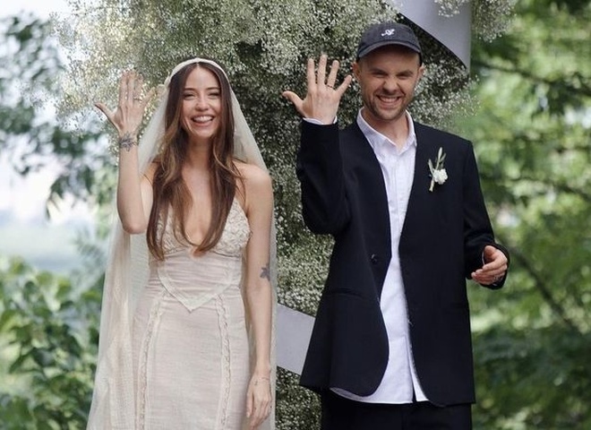 У Мережу злили нове фото з таємного весілля Дорофєєвої та Кацуріна