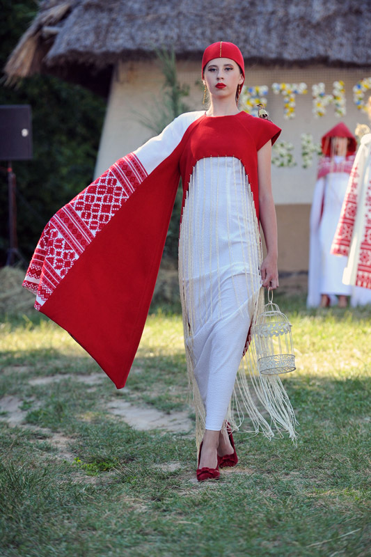 Коллекции Этно-fashion на фестивале «Країна Мрій»: LARA KIM