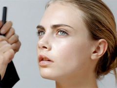 Макияж бровей