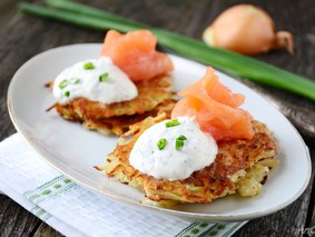 Картофельные оладьи с сыром Картофельные оладьи с сыром