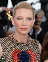 Каннский кинофестиваль 2014: звездный макияж и прически 2 дня Каннский кинофестиваль 2014: звездный макияж и прически 2 дня