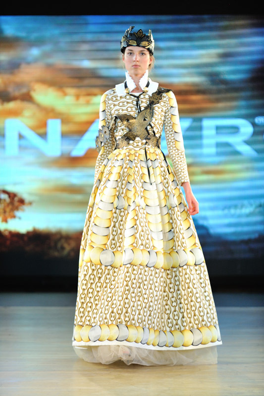 Odessa HOLIDAY FASHION WEEK: NAVRO