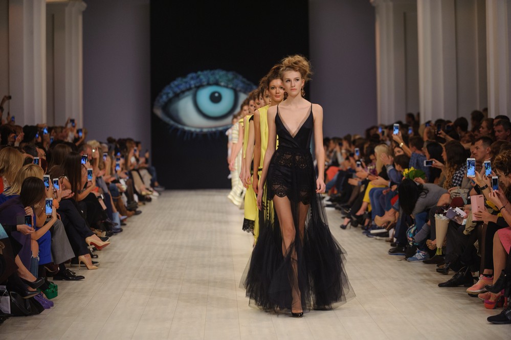 JULIA AYSINA ss 2016