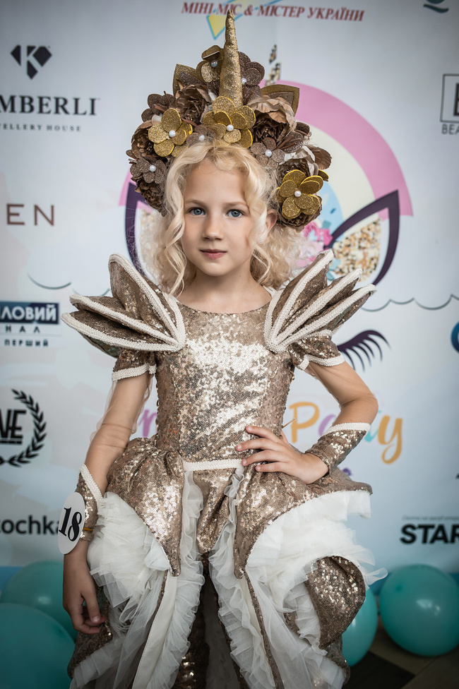 У Києві пройшов арт-фестиваль "Міні Міс та Містер України 2019"