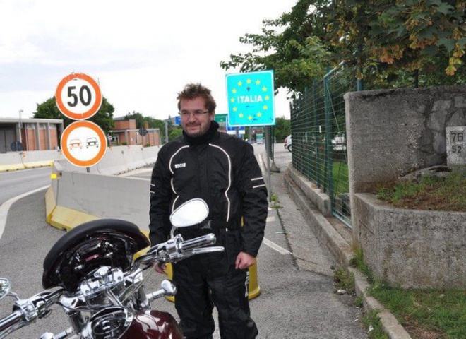 Олександр Пономарьов