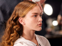 Догляд за волоссям восени