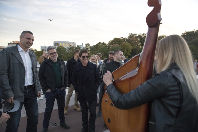 Виталий Кличко устроил Тому Крузу экскурсию по Киеву