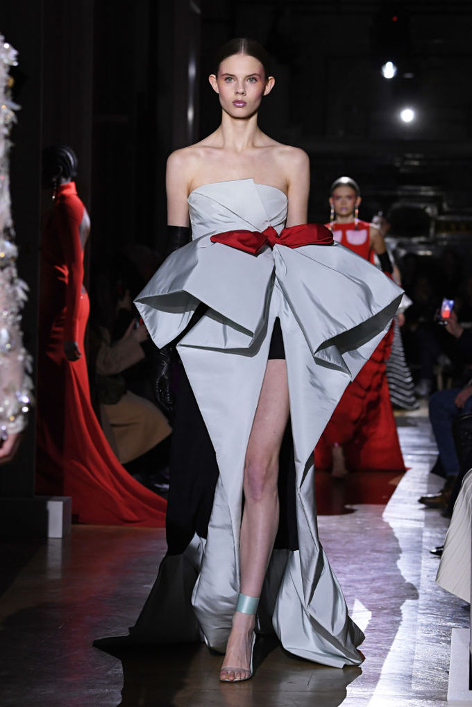 Найкращі сукні Тижня високої моди в Парижі
